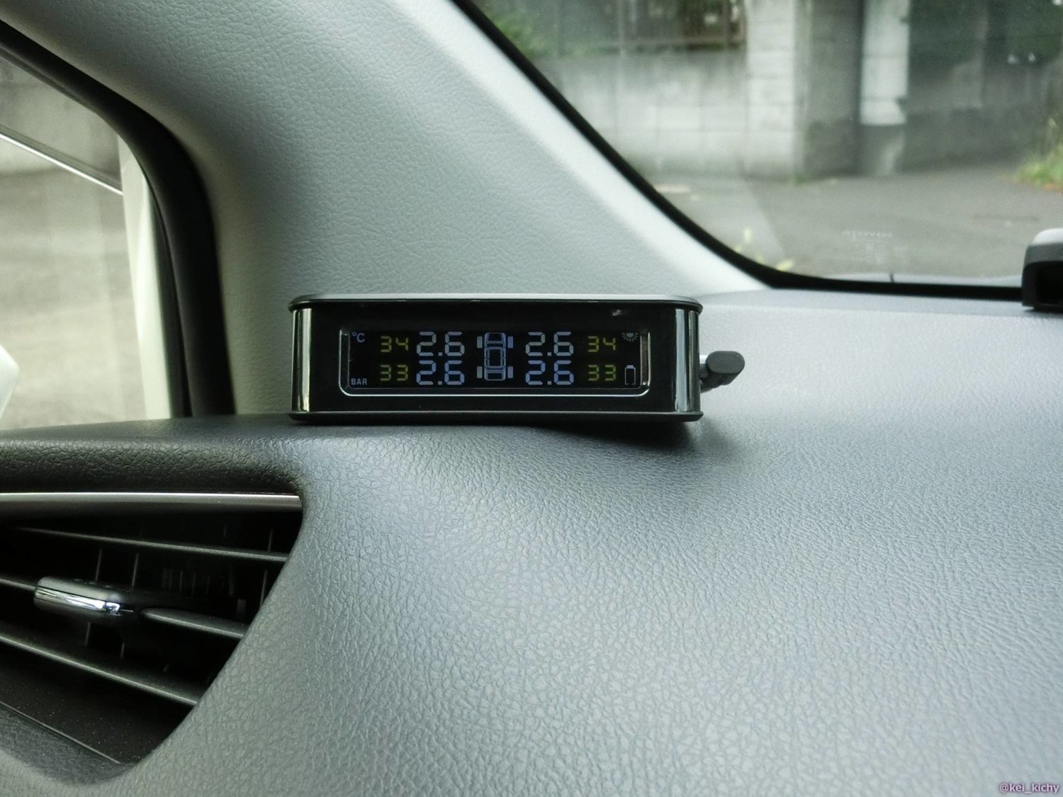 【TPMS】車のタイヤ空気圧をお手軽監視。バッテリーレス化編